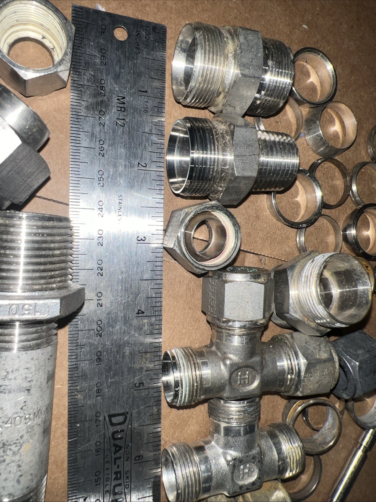 Lot Of Assorted SWAGELOCK Fittings STAINLESS STEEL .. As In Pictures