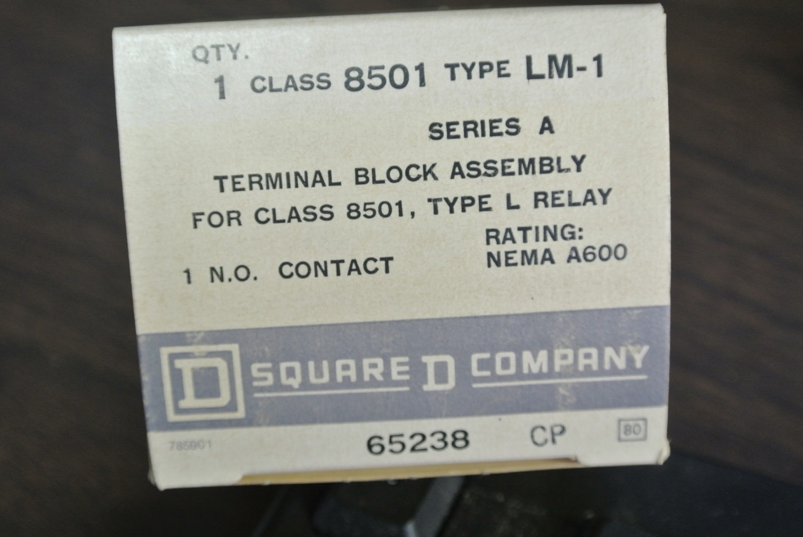 SQUARE D CLASS 8501, TYPE LM-1 – TERMINAL BLOCK ASSEMBLY – NEW SURPLUS