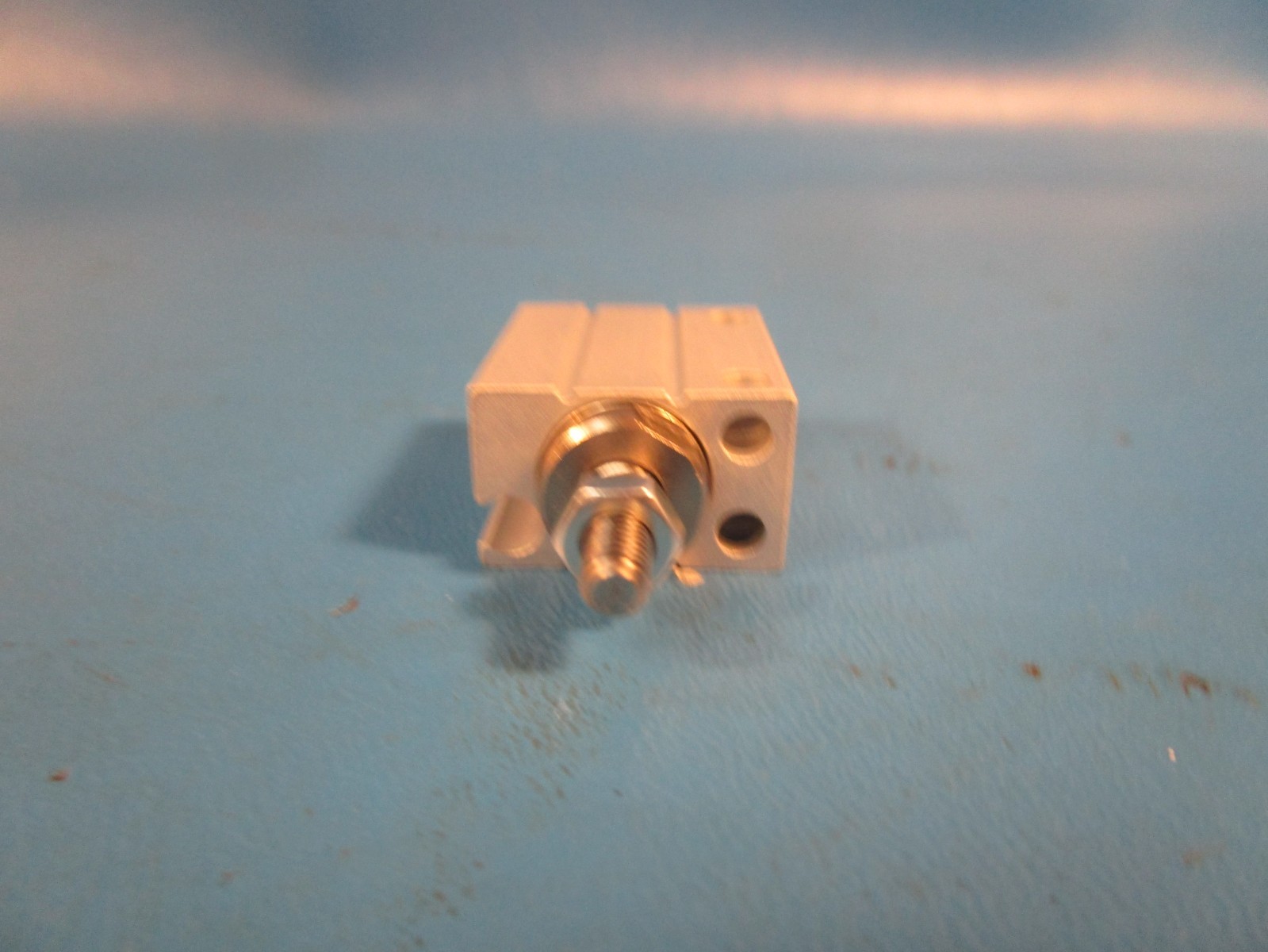 SMC CDUJB8-6DM, Mini Free Mount Cylinder, 8mm Bore, 6mm Stroke, Auto Switch
