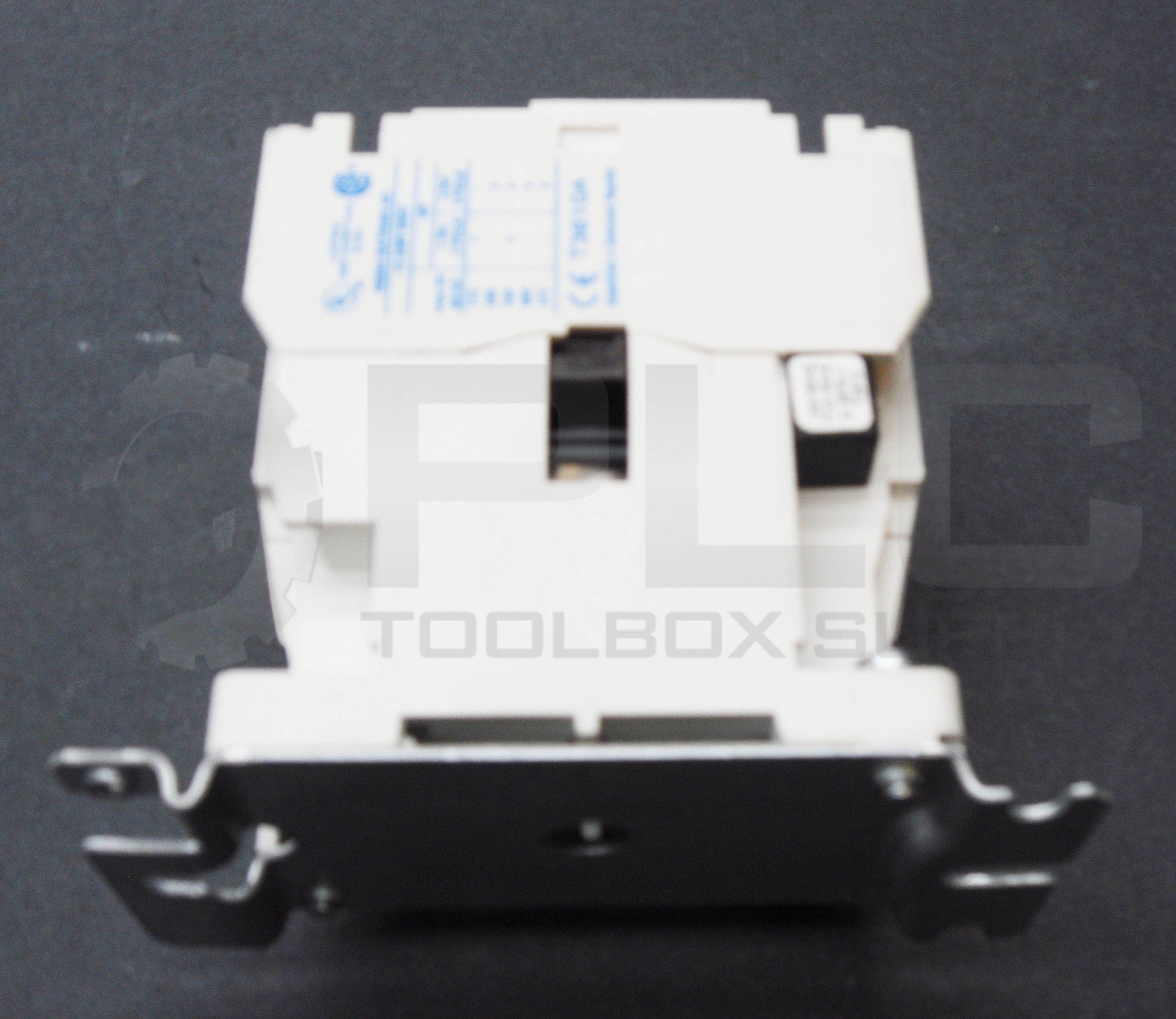 NEW EATON CUTLER HAMMER CN15BN3AB /B1 CONTACTOR W/ C320KGS1 /A2 CN15BN3