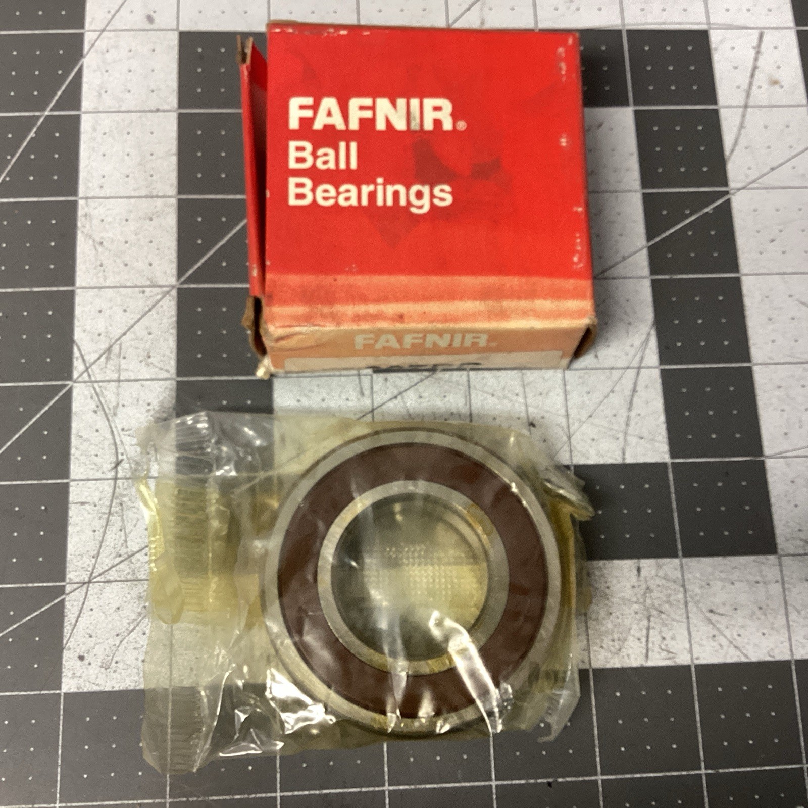 FAFNIR 207PP BALL BEARINGS LOT OF 6 (LBB27J)