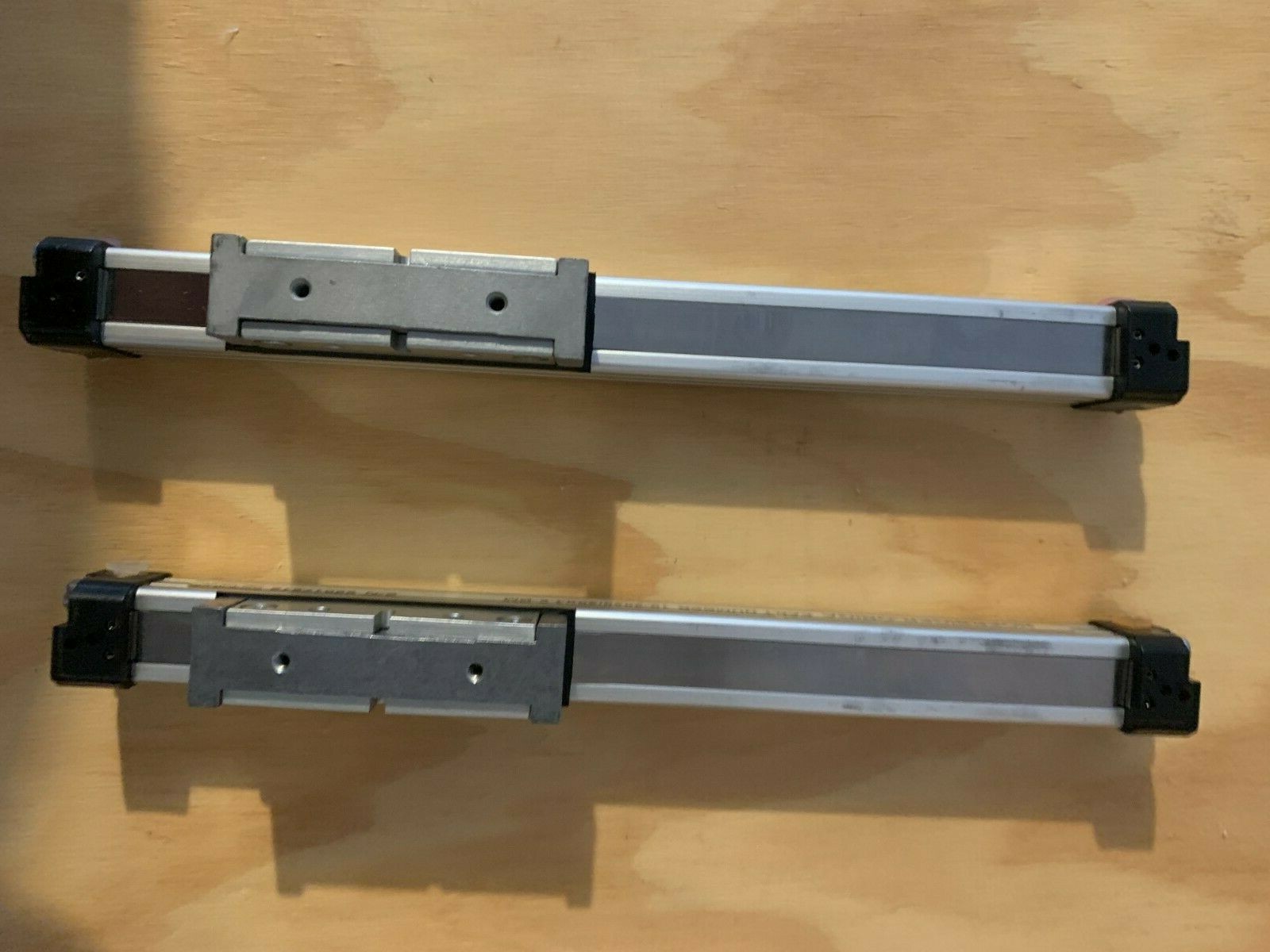 Hoerbiger-Origa 10-2020/20×4.5-BM Guided Slide 2pcs (Brand New)