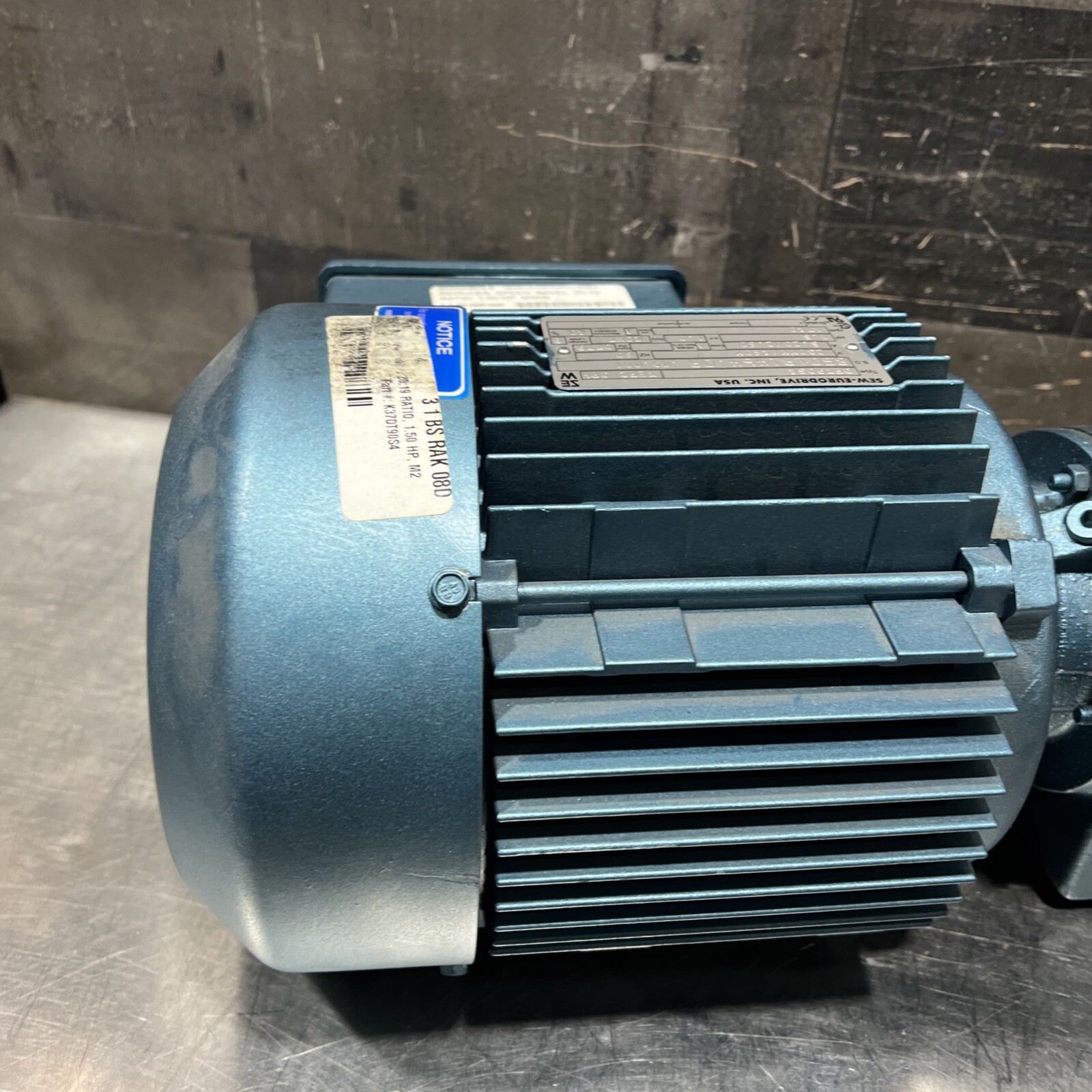 SEW-Eurodrive Motor DFT90S4 With Gear Box Nos Surplus