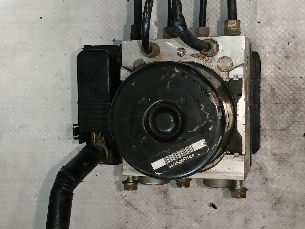 Nissan Versa 47660 5VA0D 8G ABS Pump Brake Actuator Motor Ate 06.2109-6722.3