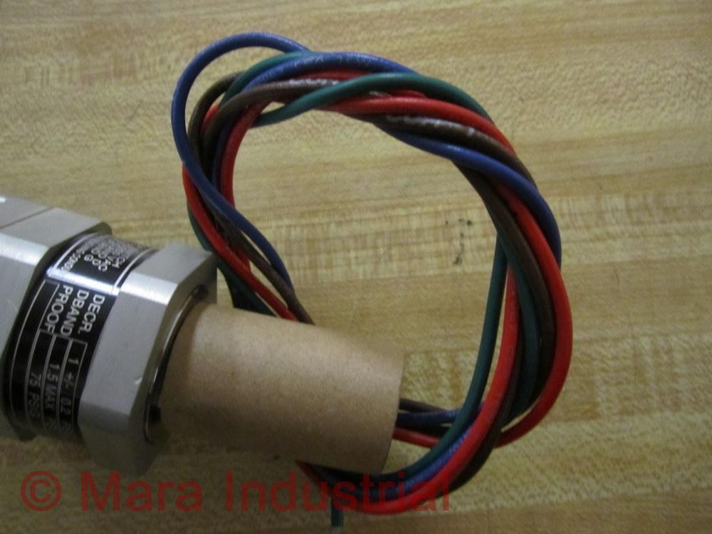 Neo-Dyn 130P1S18 Adjustable Pressure Switch