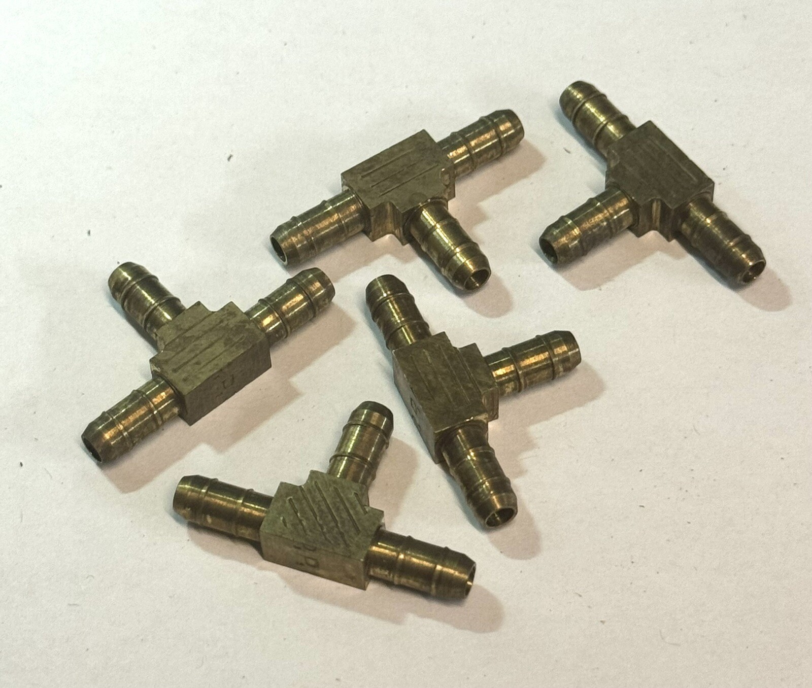 5 pack New Parker X224-4 Brass Union Tee ( .203″ over barb ) ,