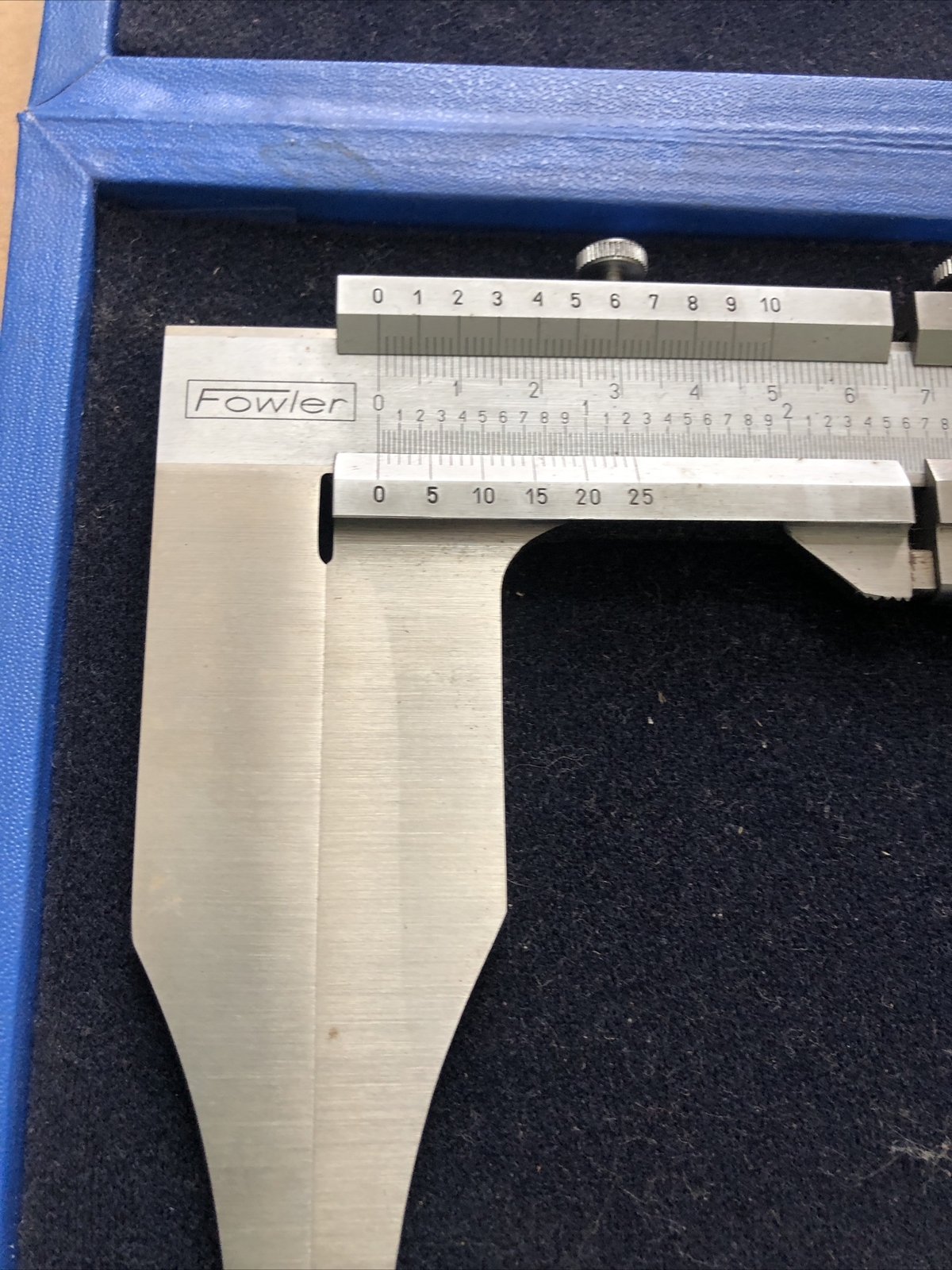 FOWLER 37CM / 6.5″ CALIPER STAINLESS STEEL. 0.02mm in Case