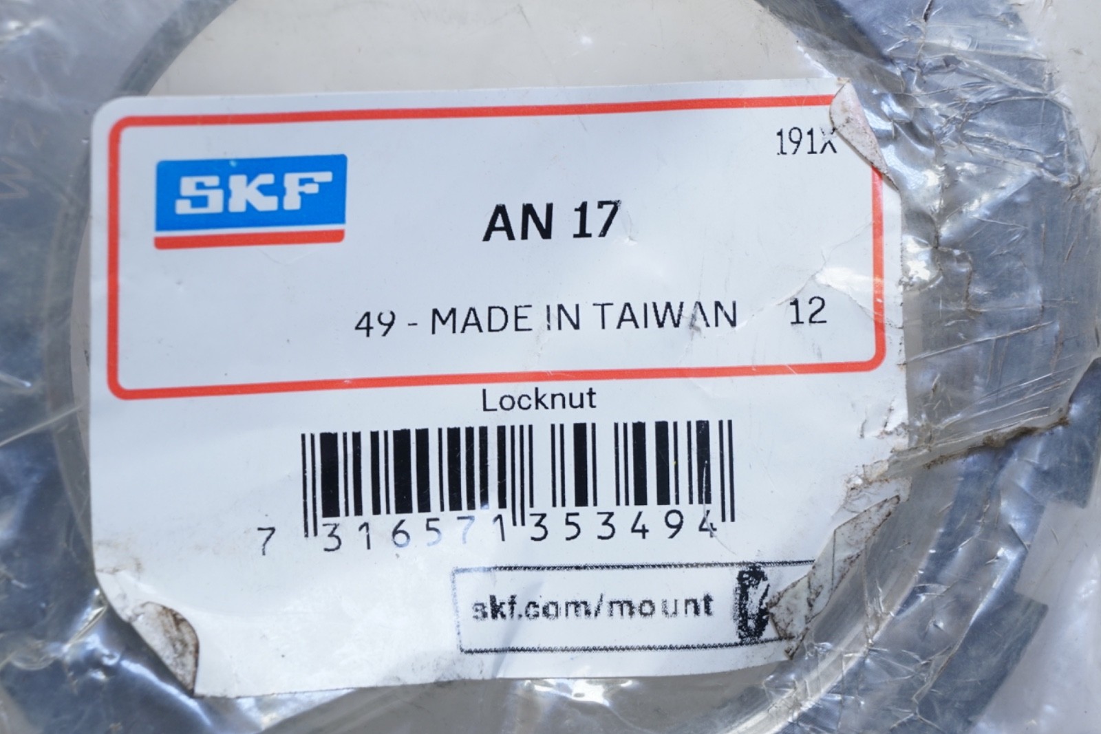 New SKF AN 17 Lock Nut & W 17 W Series Bearing Lock Washer Ships FREE