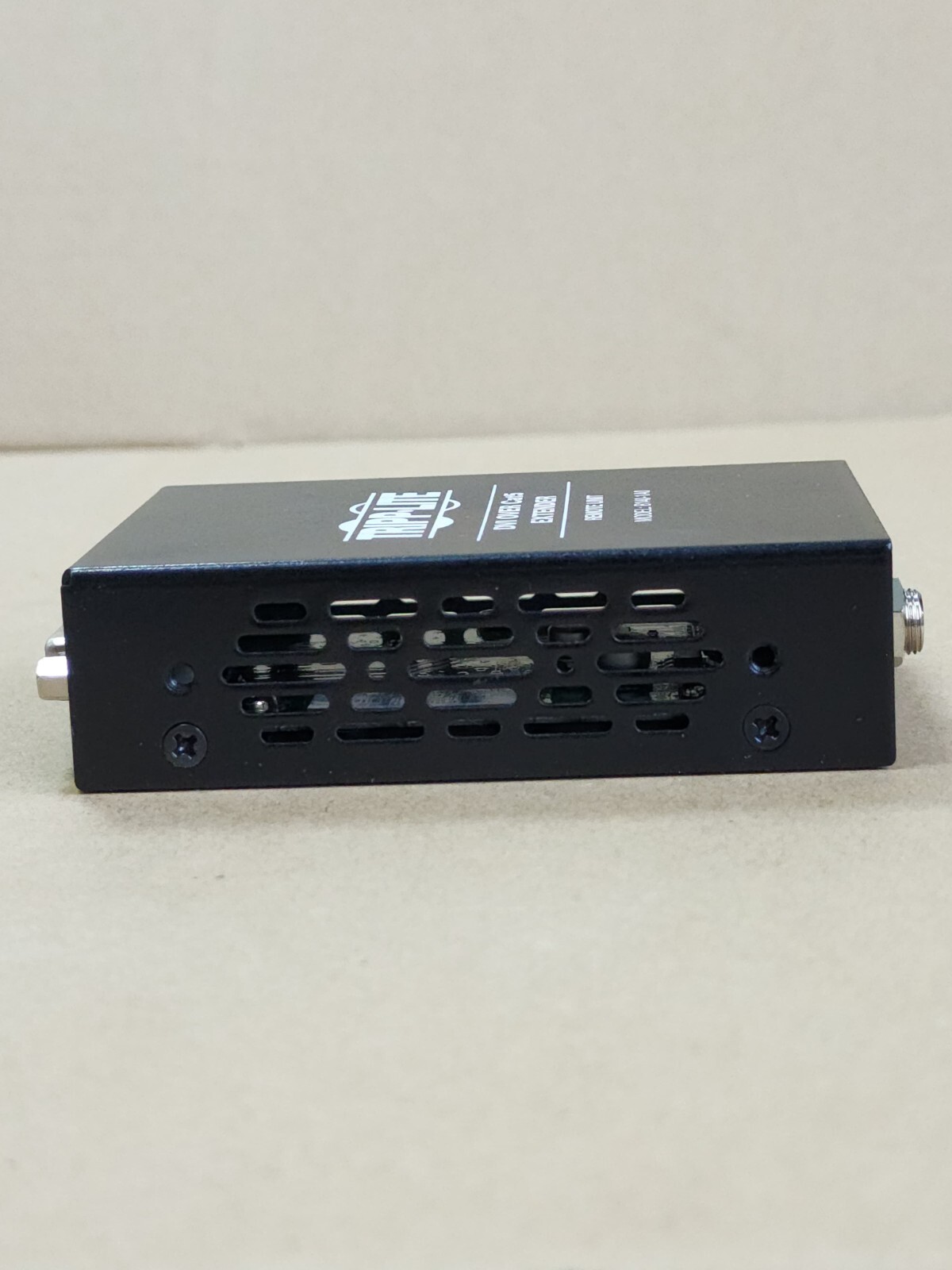 B140-1A0 TRIPP LITE EXTENDER ACTIVE REMOTE UNIT B140-1A0