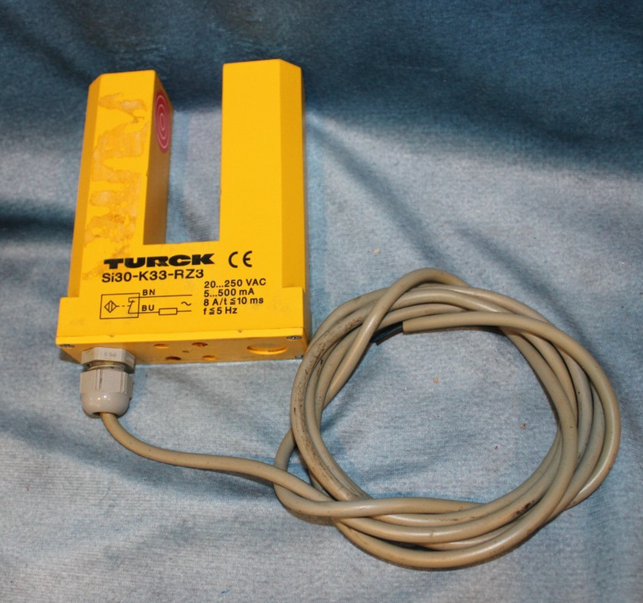 TURCK SI30-K33-RZ3 SLOT SENSOR 20-250VAC 8A 5HZ (6 Month Warranty)