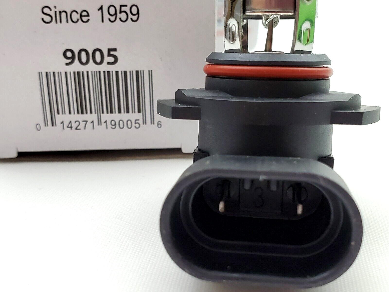 CEC 9005 HB3 12 Volt 65 Watt P20d Angle Base Halogen Automotive Lamp