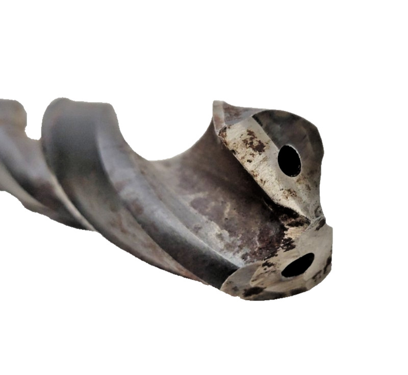 UNBRANDED MT#4 DRILL BIT COOLANT THROUGH 1-3/4″, 13-1/4″ LOC, 21-1/4″ OAL