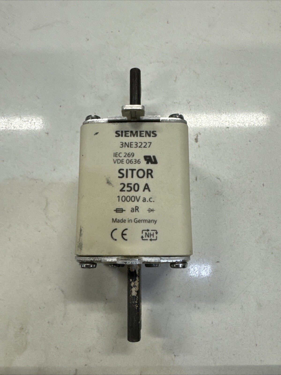 NEW SIEMENS SITOR 3NE3227 3NE3 227 Fuse 250 Amp