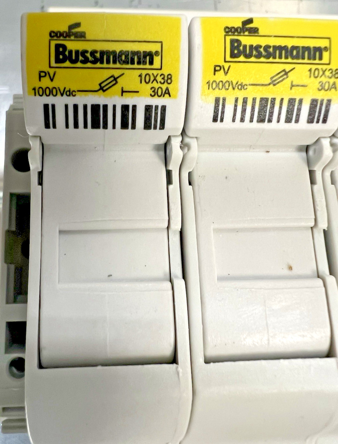 Crouse Hinds CCBF10F15DS200 10 String Photovoltaic Combiner Box CCBF10 F15 DS200