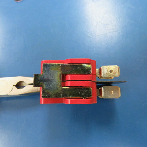 MARQUARDT 1006.9001 Qty of 5 per Lot MINIATURE SNAP-ACTION SWITCH