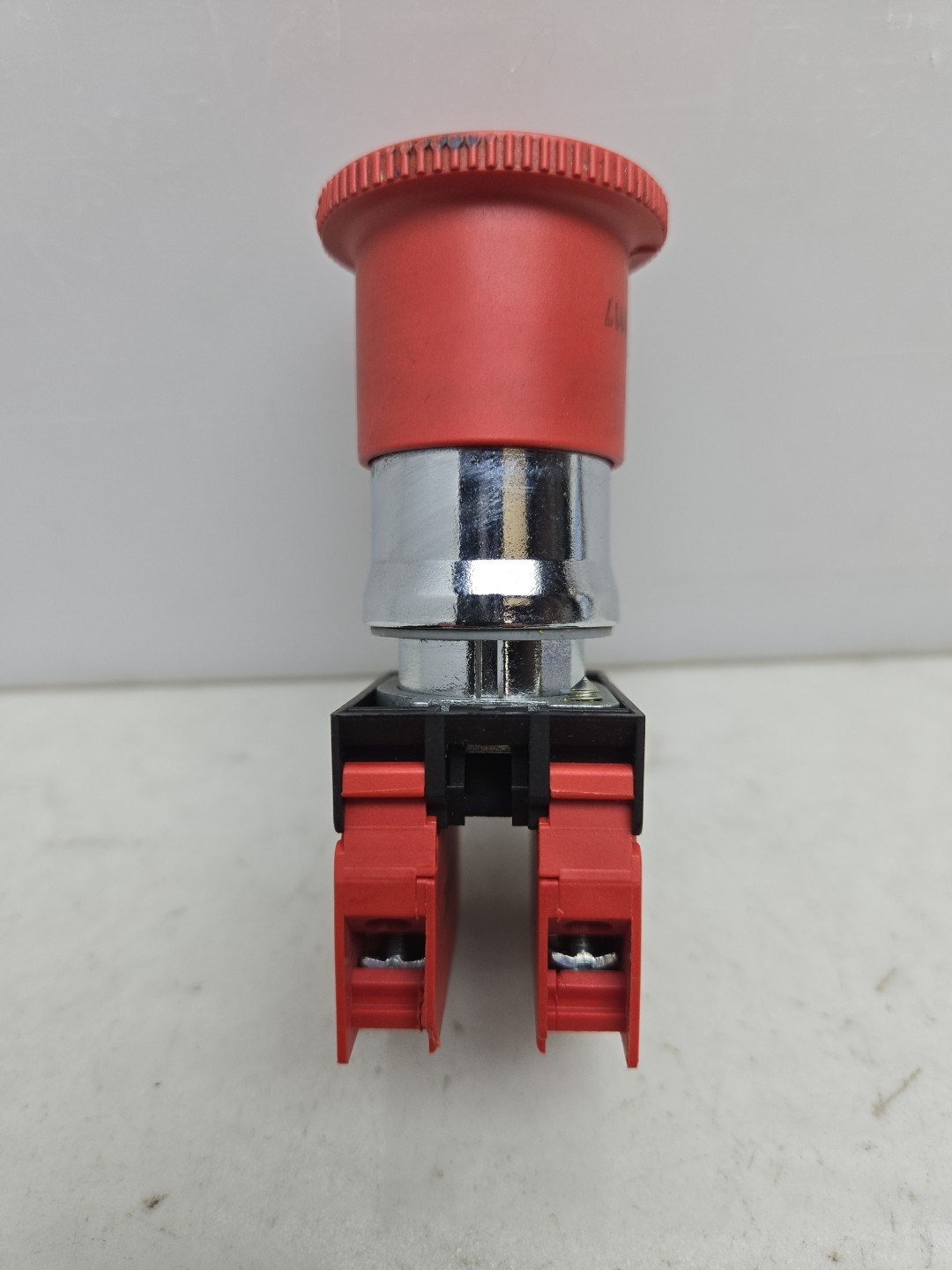 Banner ESL-30/60 Emergency Stop Button 120656 Button Assembly Only No Enclosure