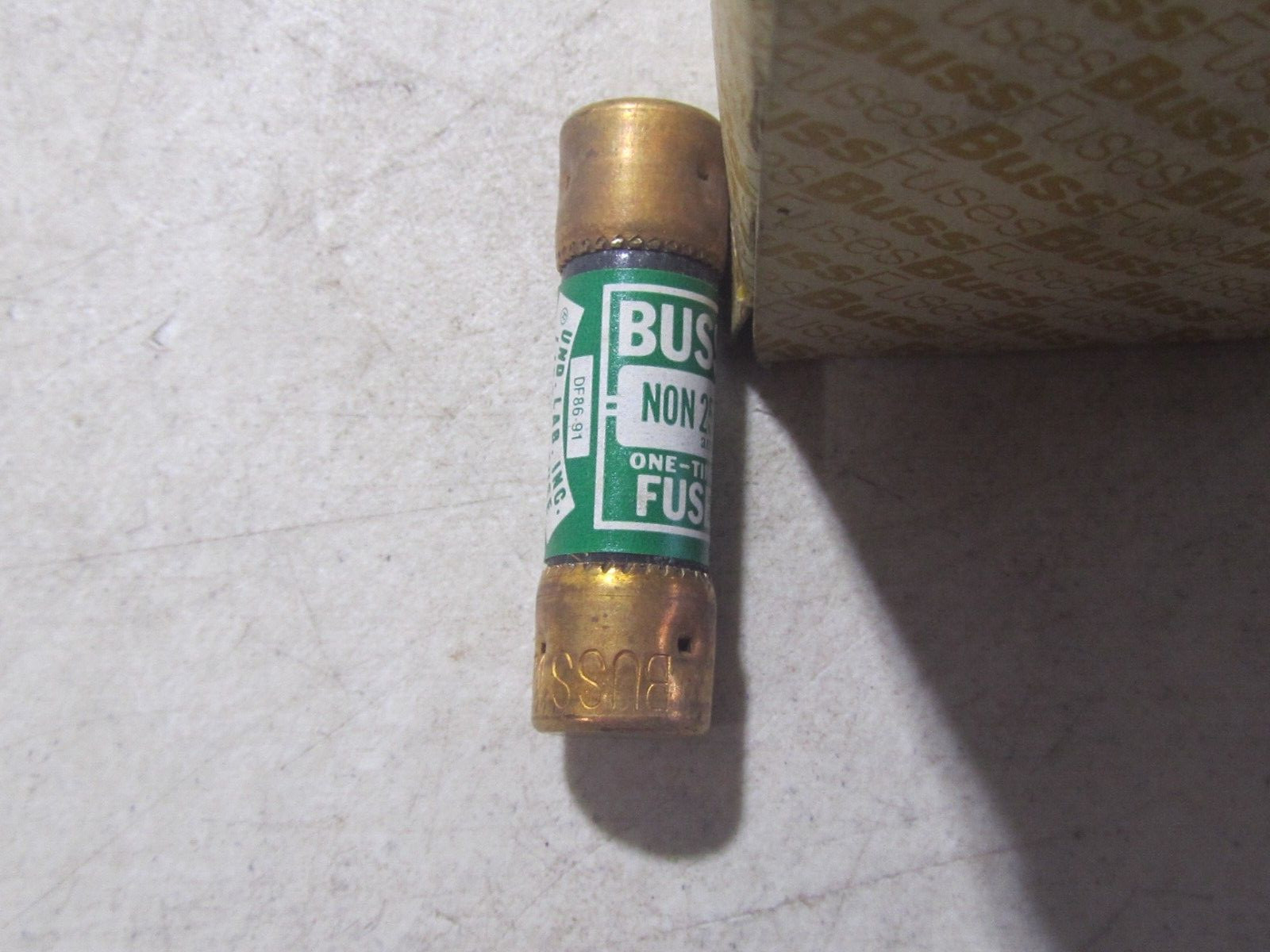 Box of 8 BUSS NON-25, One-Time Fuses