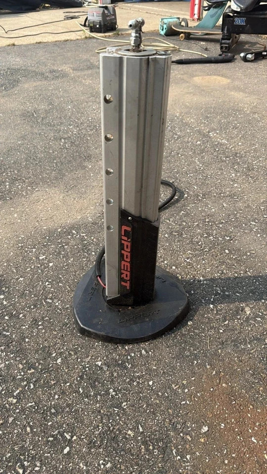 Lippert Gen II Hydraulic Jack Assembly Silver 8,000 lb Aluminum RV Leveling
