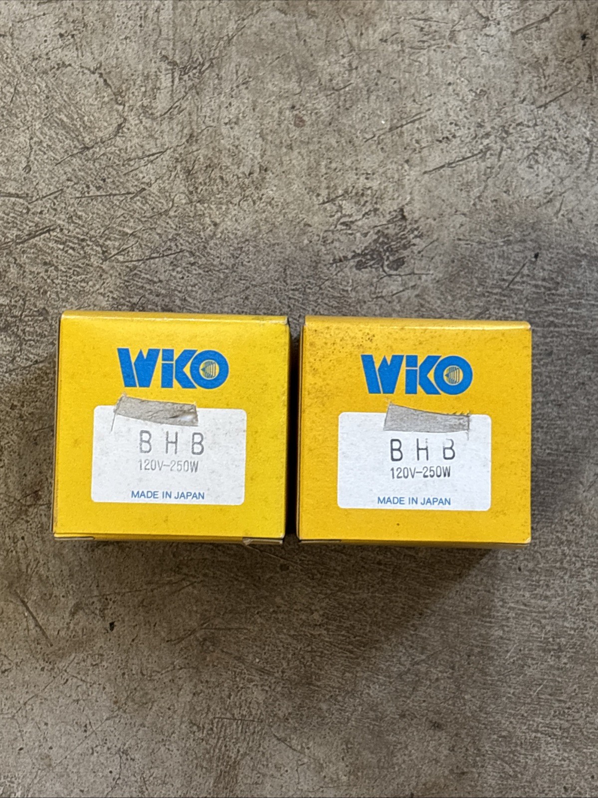 Nos Wiko BHB Projector Lamp Bulb Lot Of 2
