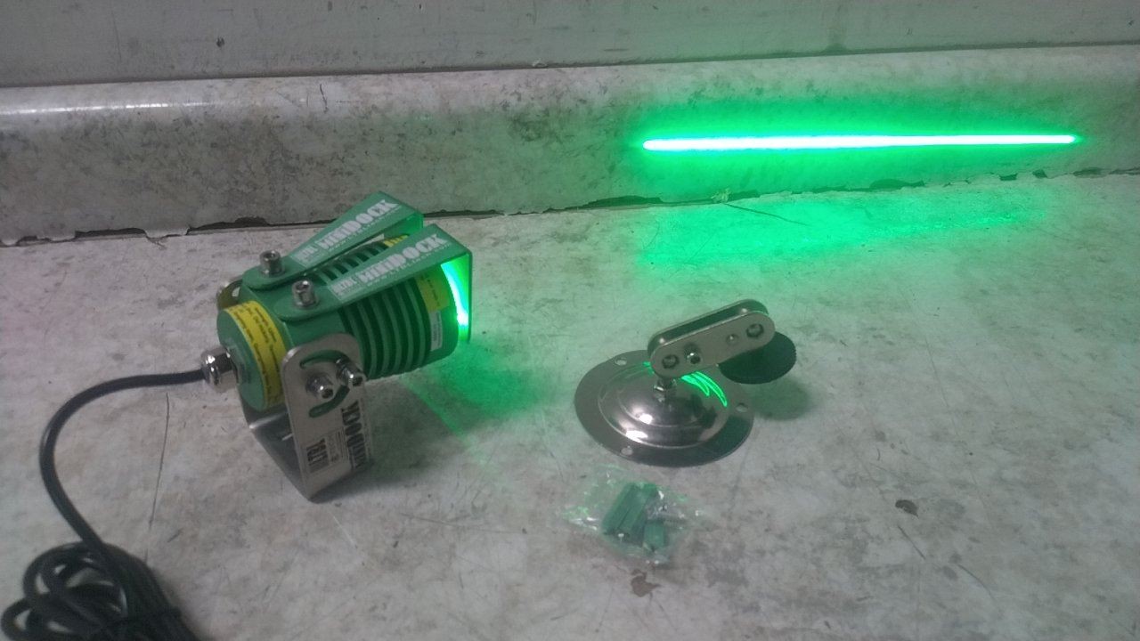 DockRight MiniDock Green 110VAC Laser Light Line Projector