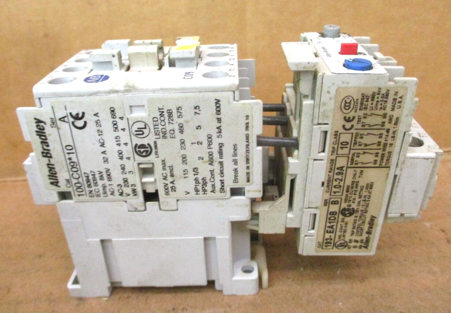 Allen-Bradley 100-C09*10 Contactor 193-EA1DB 50081HM