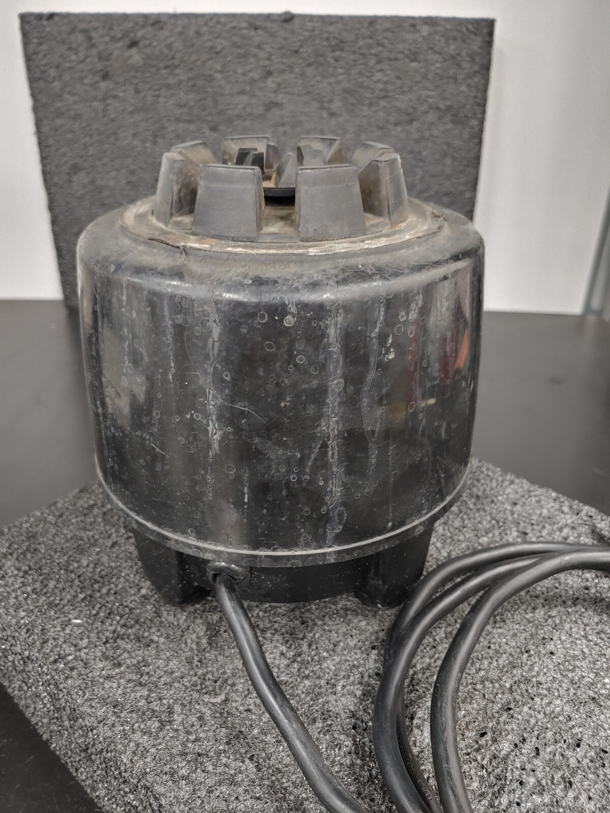 WARING COMMERCIAL BLENDER HGBPBKS6 HGB150 No Jar No Lid Base Only