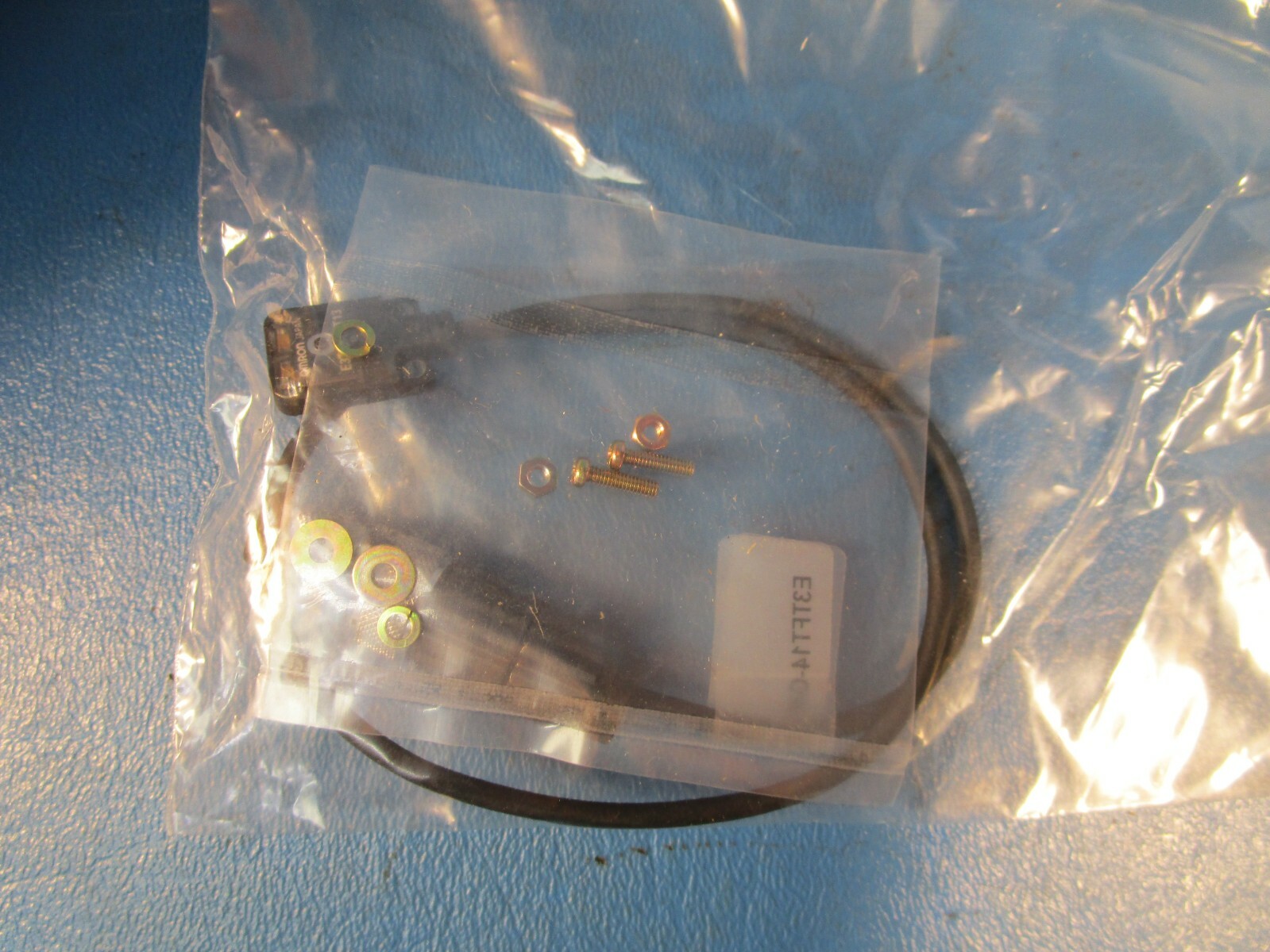 Omron E3T-FT14 Photoelectric Switch Sensor Assembly E3TFT13-GMA