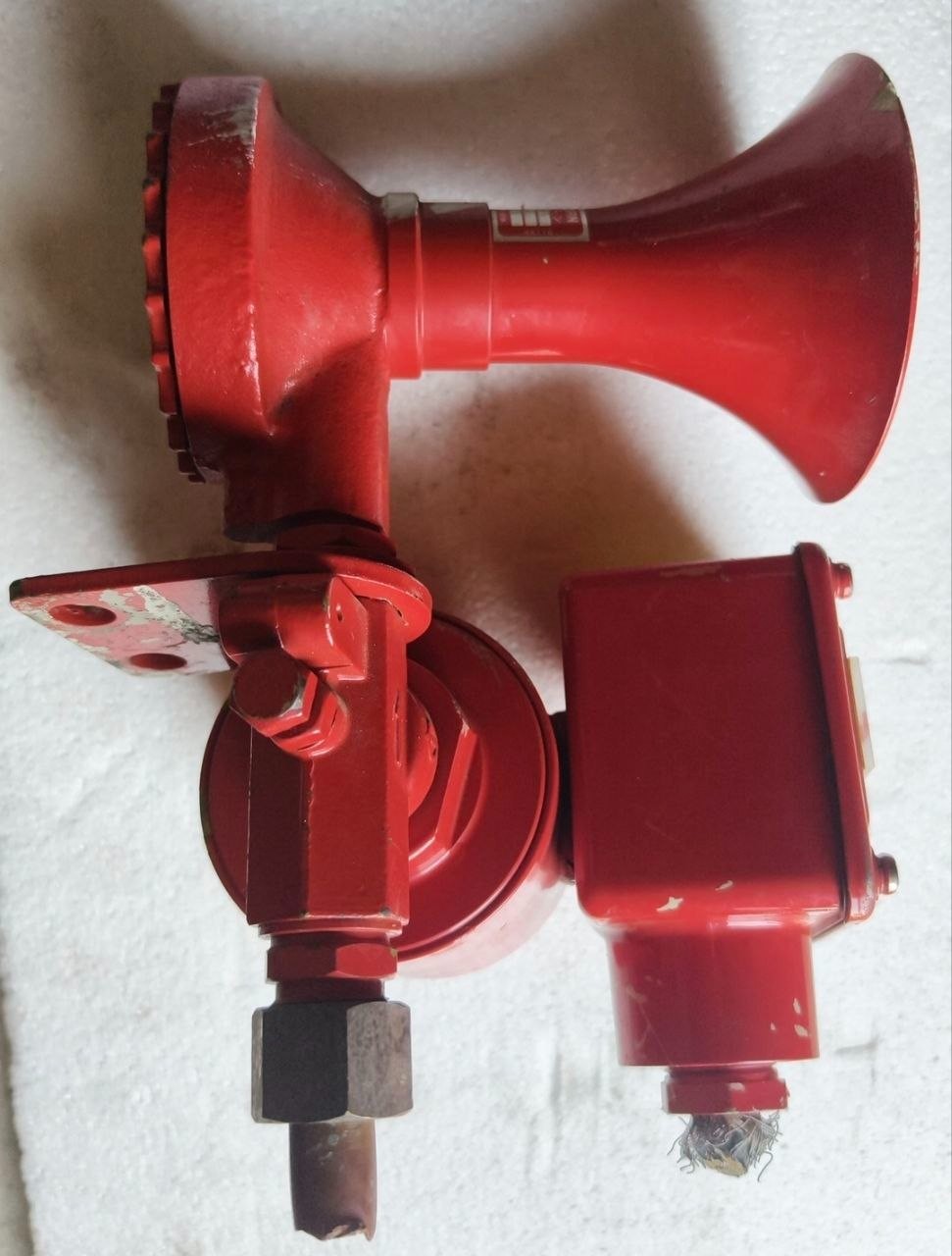 IBUKI 6-EV TYPE MAGNETIC VALVE Generate and Fire alarm horn PRESSURE 0.4-1.0