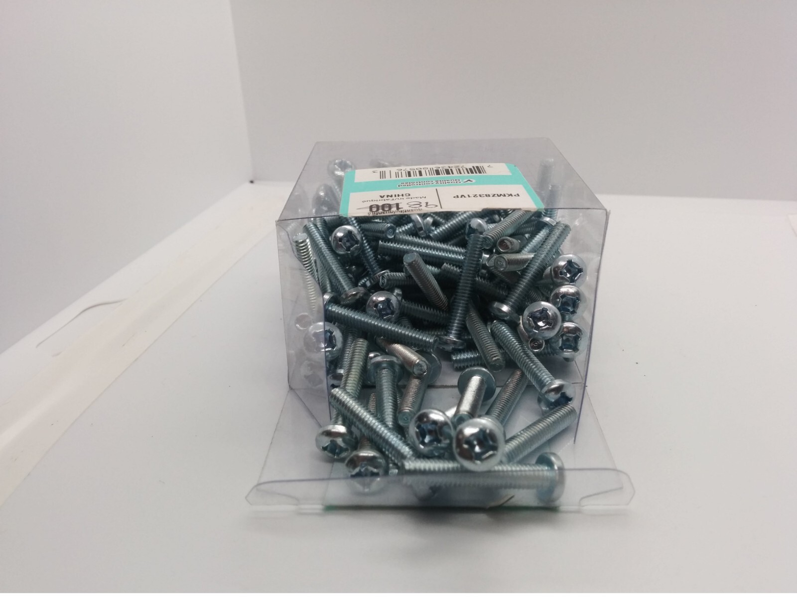 RELIABLE 8-32 MACHINE SCREWS, 1″ PANHEAD, BOX OF 98, NIB