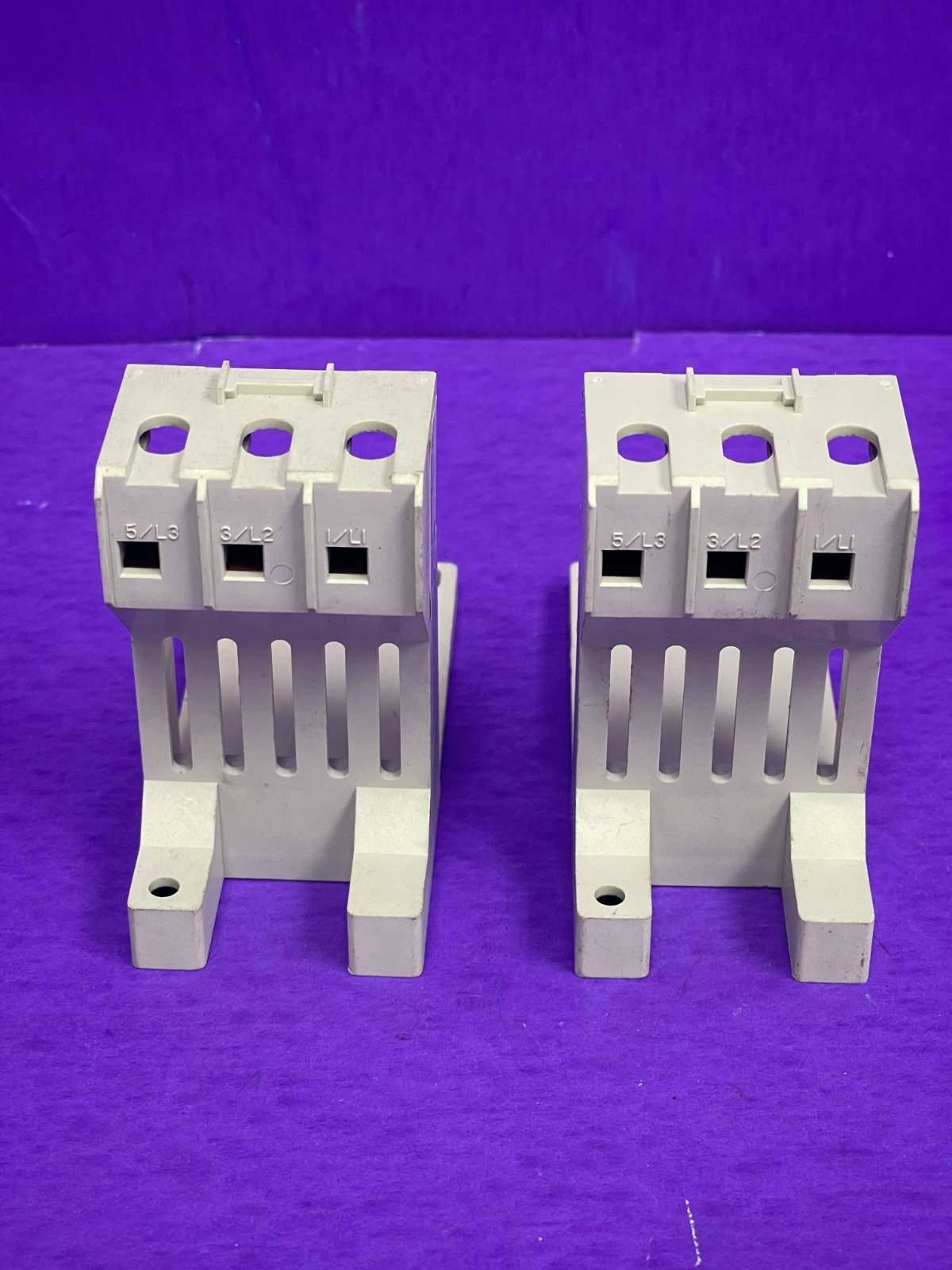Cutler-Hammer C306TB1 Series A1 32A Terminal Base DIN Rail/Panel Adapter (2pcs)