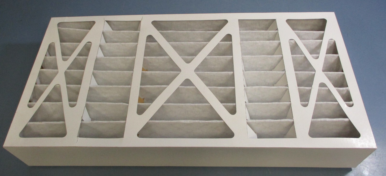 (Lot of 6) Air Handler 2W238 Pleated Air Filter 12″ x 24″ x 4″ MERV 7