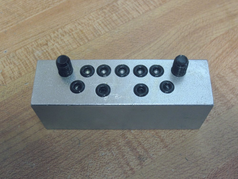Graco Trabon Lubriquip 562660 Divider Valve BY-PASS Block