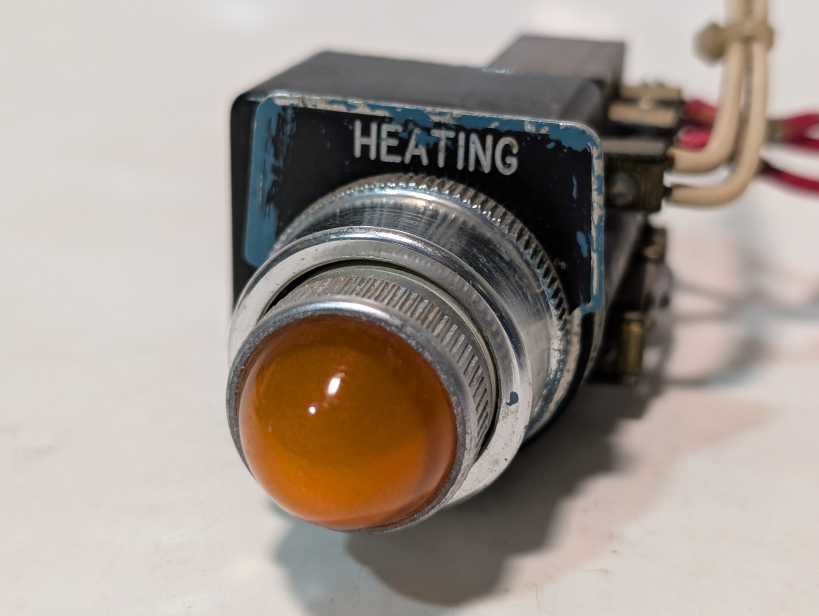 Lot of 2 Square D 9001KM1 amber pilot light modules, 110/120VAC, 30mm, as shown