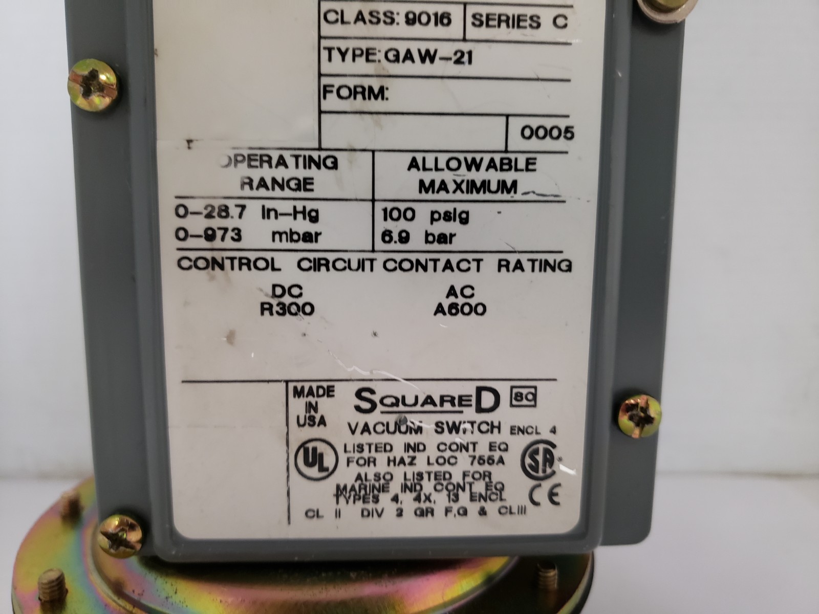 SQUARE D 9016GAW-21 VACUUM SWITCH ELECTROMECHANICAL 3A SERIES C