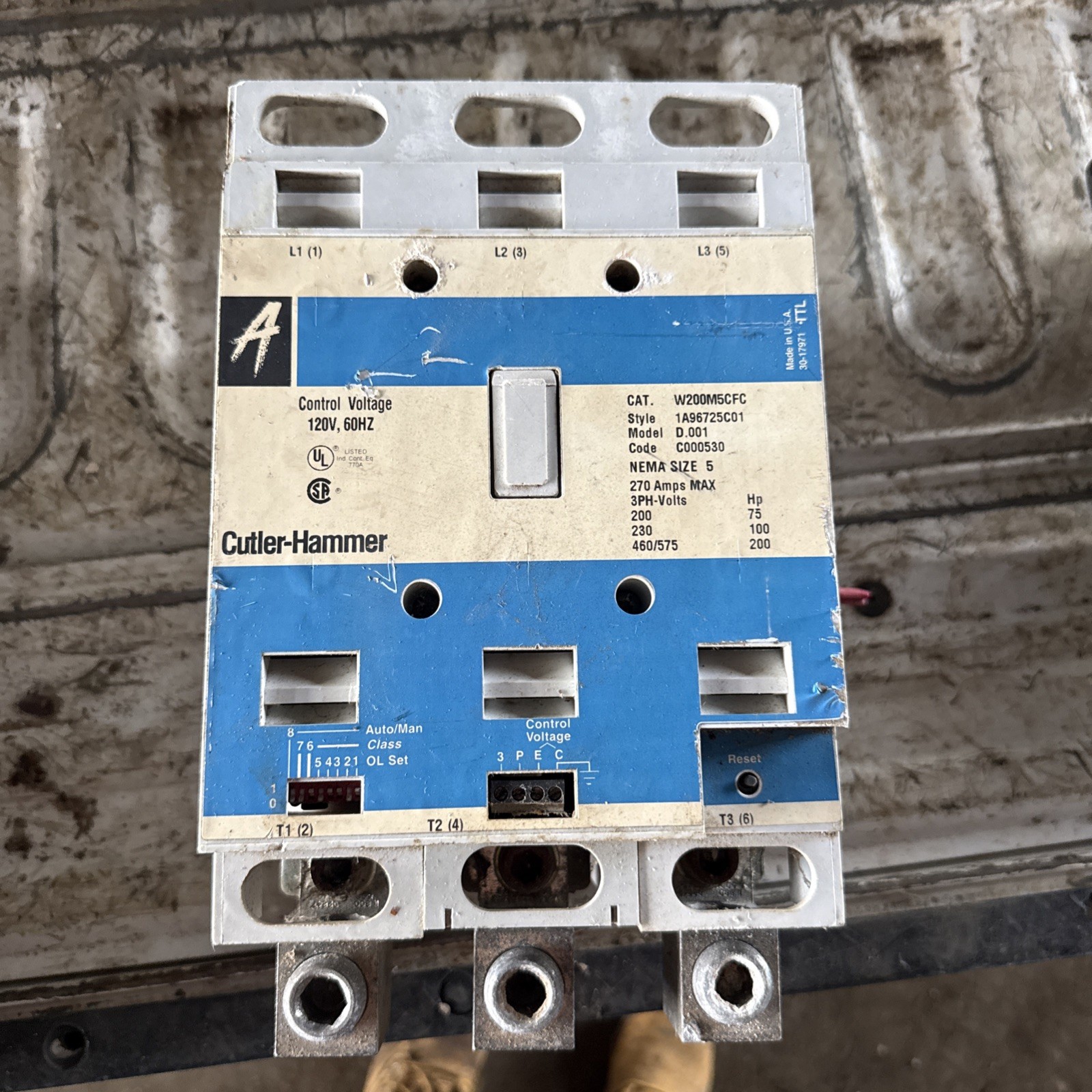 CUTLER HAMMER W200M5CFC 1A96725E01 120V 270A (AS PICTURED) UNMP