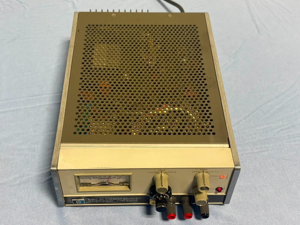 HP Hewlett Packard 0-100V 0-250 mA DC Current Source Model 6181C