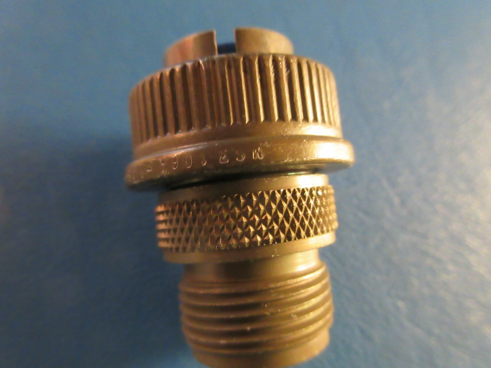 Bag of 2 Amphenol 10-820066-06S Connector Plug, 6 Pin Female Socket