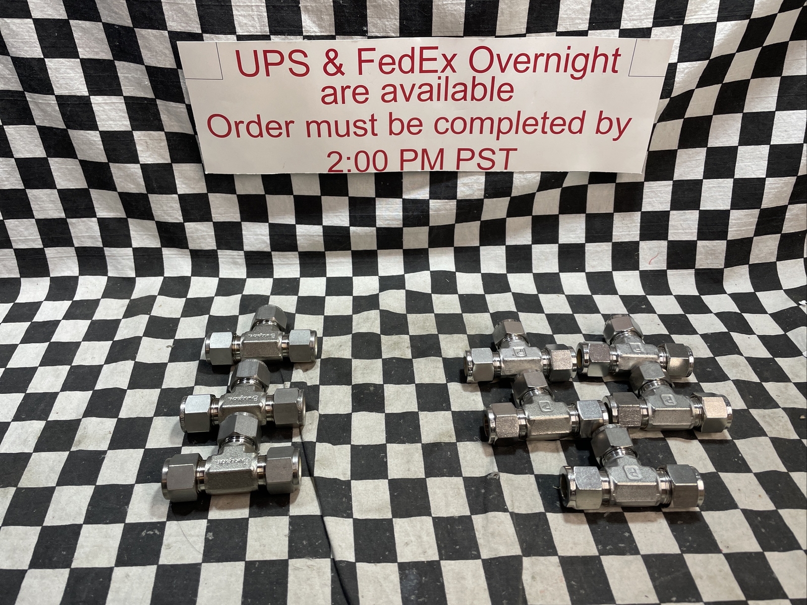 LOT OF 8 SWAGELOK/PARKER TEE UNION 1/2″, SS-810-3 & 8ET8-316, SHIPSAMEDAY#1622C2