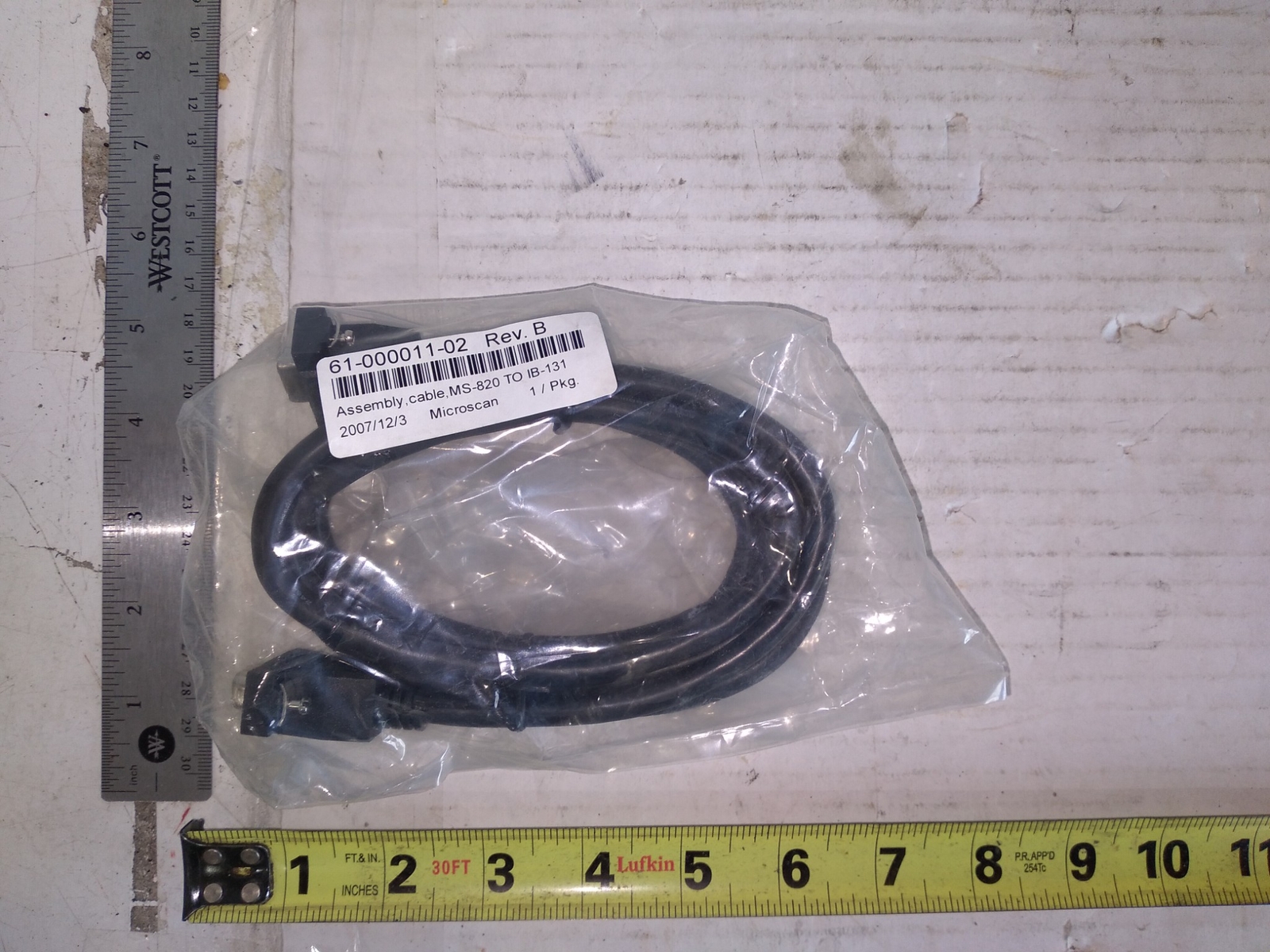 MICROSCAN 61-000011-02 REV.B ASSY CABLE MS-820 TO IB-131