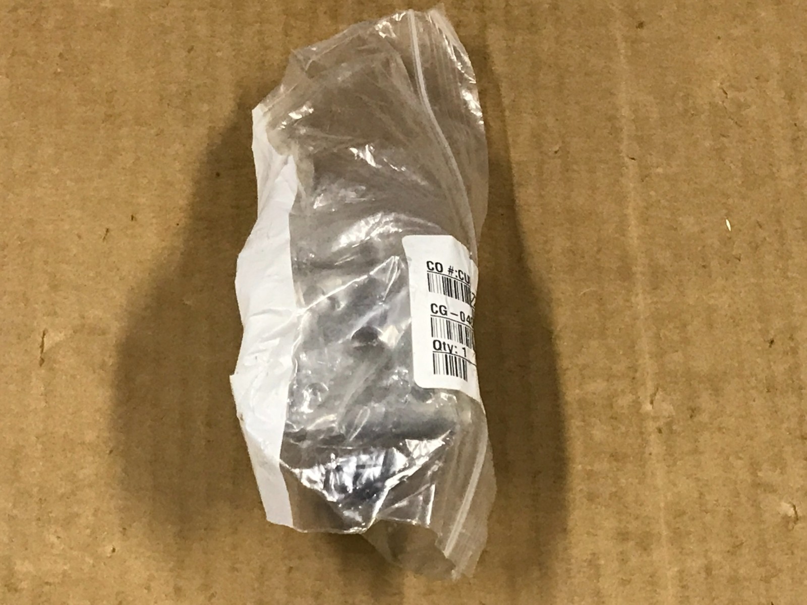 New Freudenberg Bracket – #0015505468