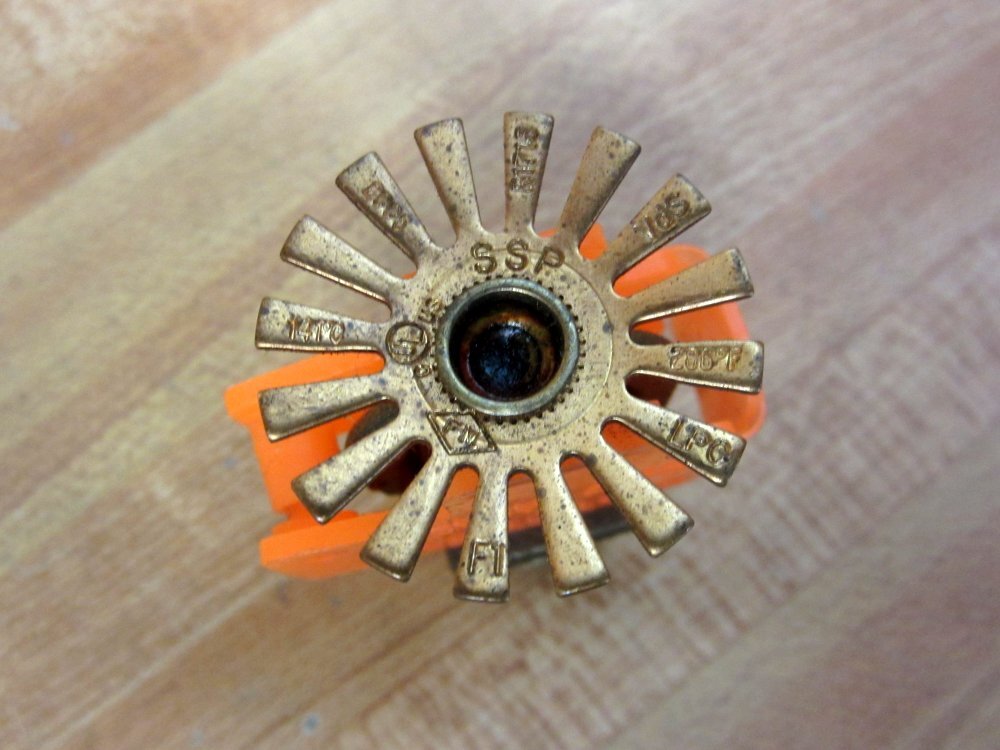 Rasco SSP Upright Sprinkler Head Pendent W/Guard F1