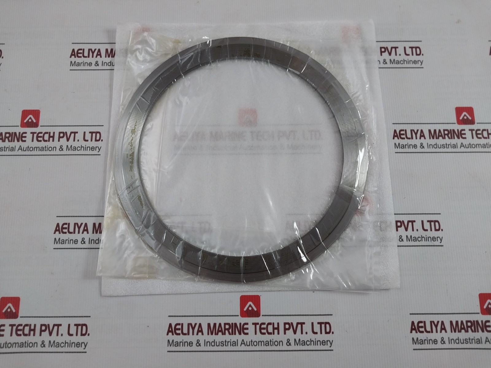 VALQUA 540-ZMSZ Sawtooth Gasket Made of Extremely Mild Steel