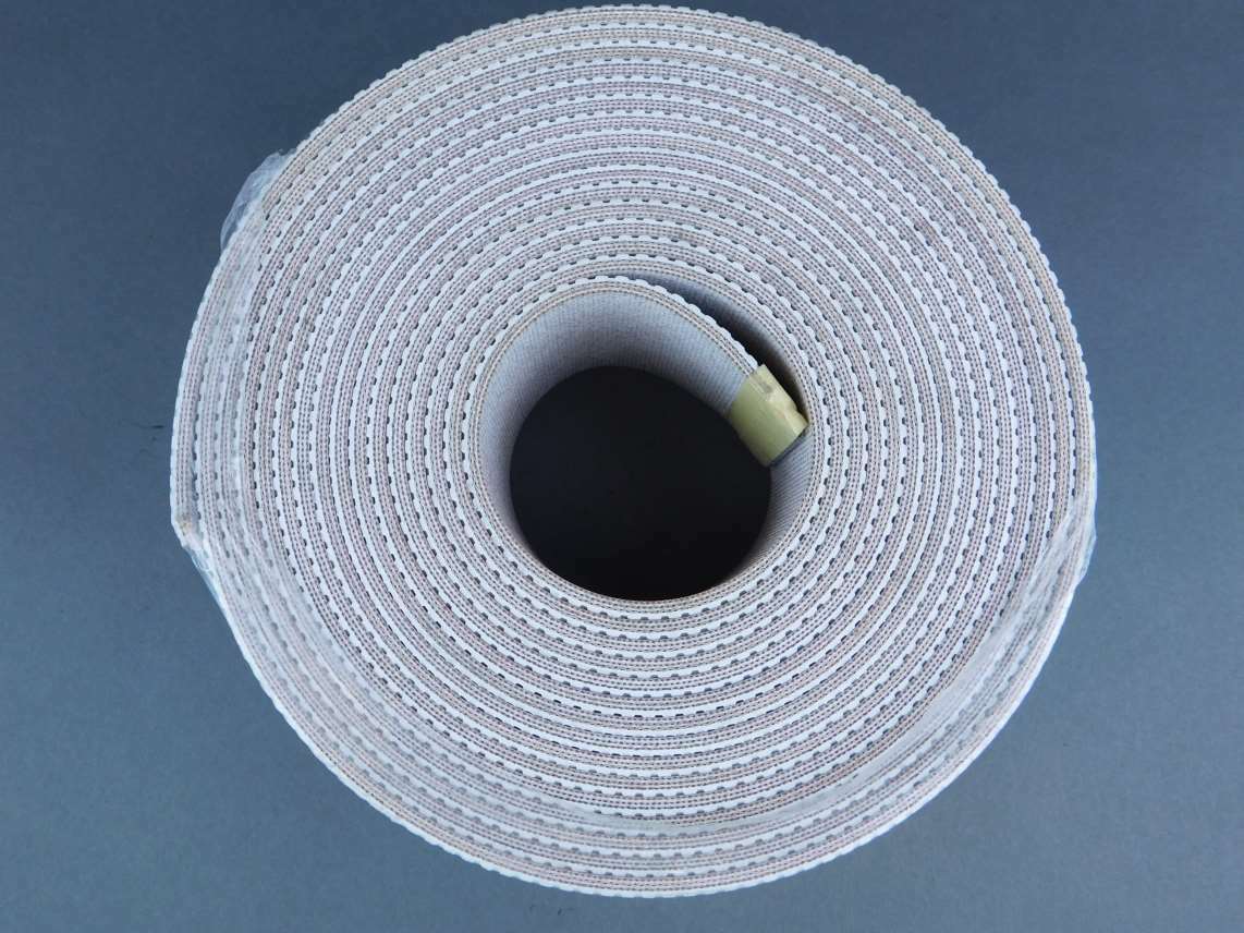 Ammeraal Beltech 21ft 3.9063″ x 3.1563″ 3-Ply Tylerwire White Conveyor Belt 1…