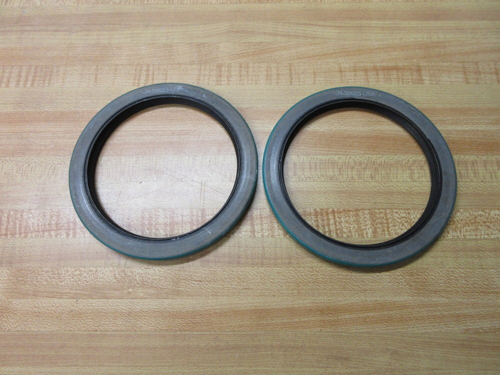 Chicago Rawhide CR 39923 SKF Oil Seal 39923 (Pack of 2)