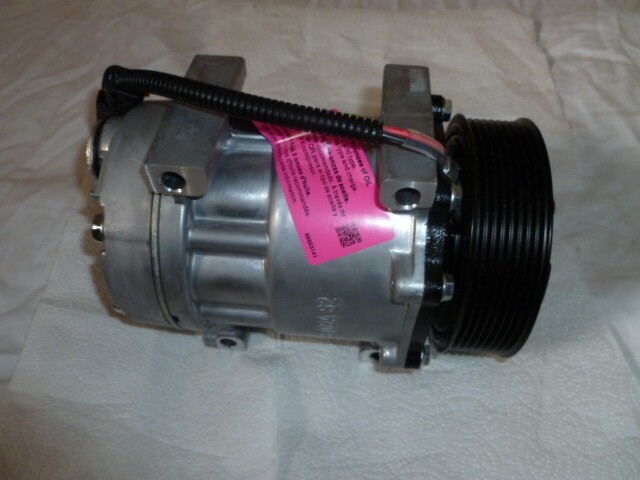 FOUR SEASONS A/C COMPRESSOR 68589