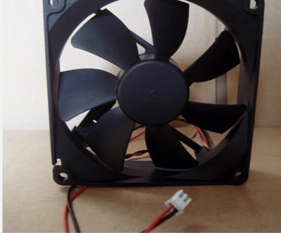 Y.S.TECH FD1293259B-21 9025 DC12V 3.12W 9CM 2-wire silent cooling fan