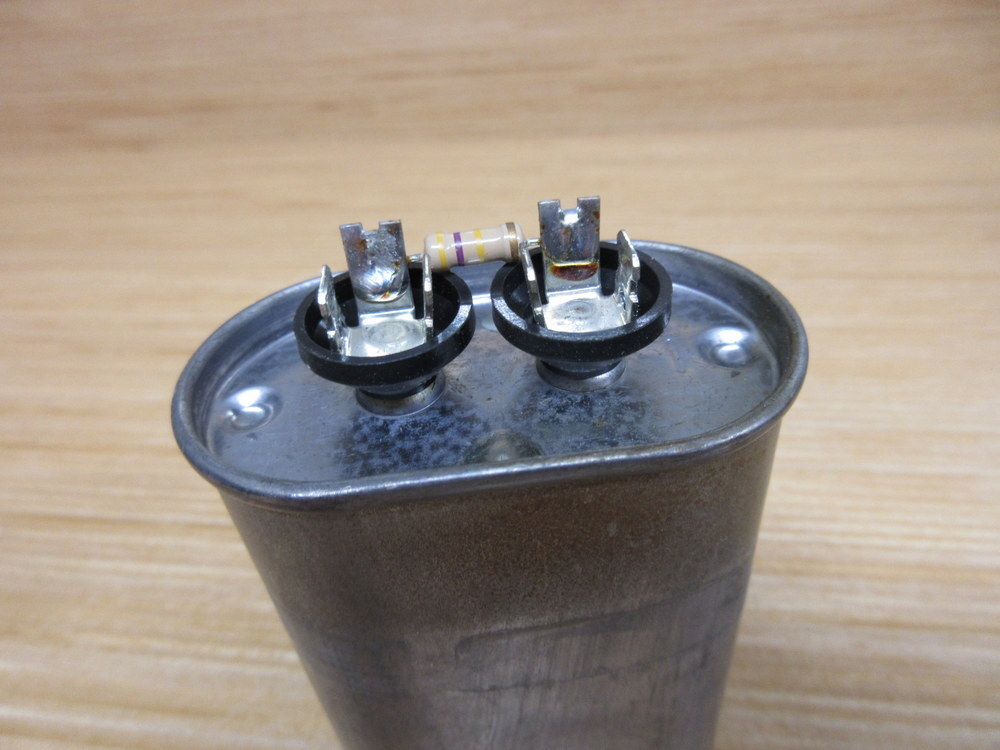 Cornell-Dubilier VC24040GBTR Capacitor KASF 24-400-90R-3-3