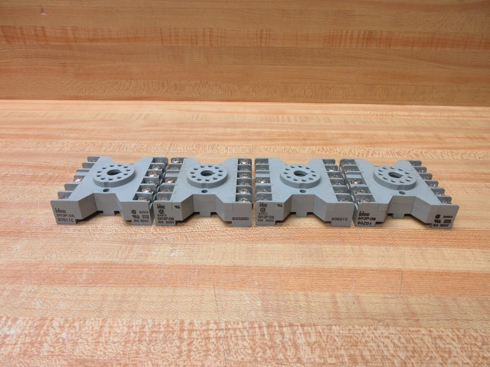 IDEC SR3P-06 Relay Socket SR3P06 (Pack of 3)