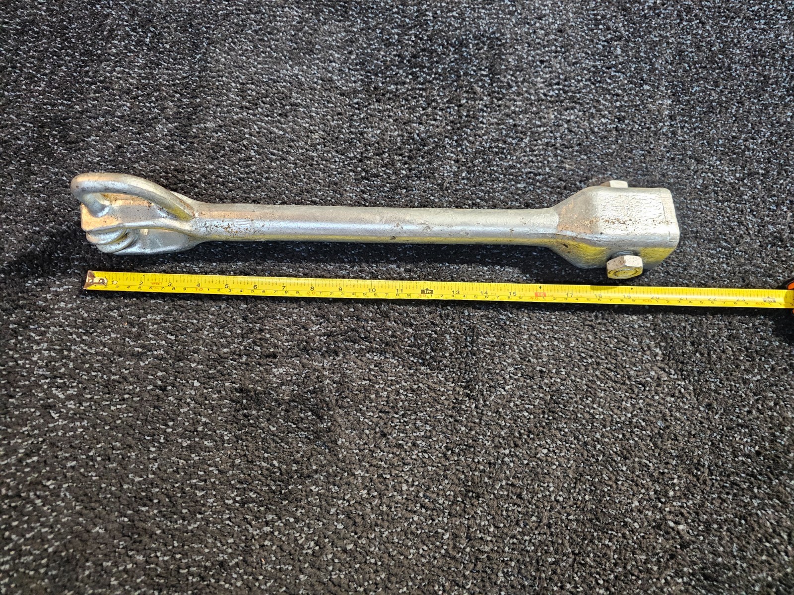 Square Shaft & Round Rod Guy Adapter Tripleye 21″ L x 2″ Hot Dipped Galvanized