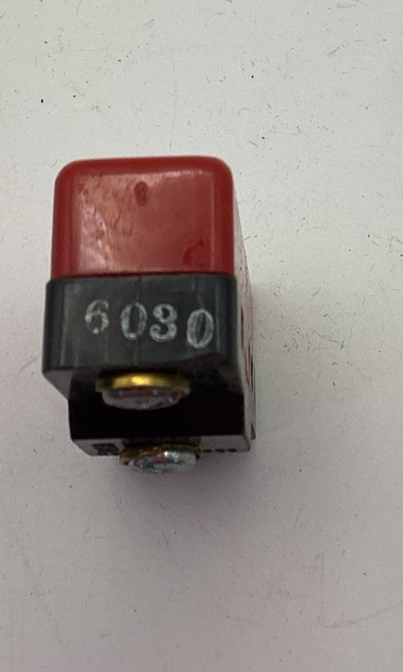 Lot Of 6 MICRO SWITCH DRF-830-B
